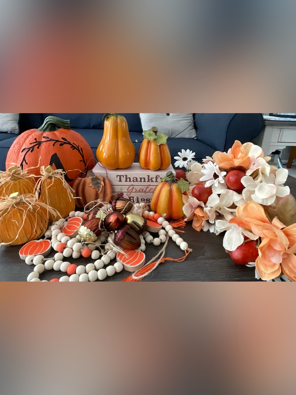Autumn/Halloween Pumpkins, Beaded Garland & Decoration Set (23 Pieces)!!